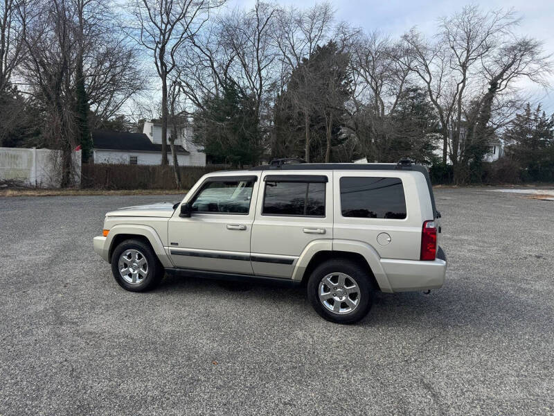 2007 Jeep Commander Sport