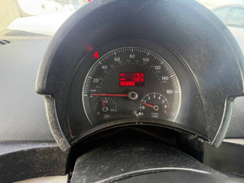 2006 Volkswagen New Beetle Convertible 2.5