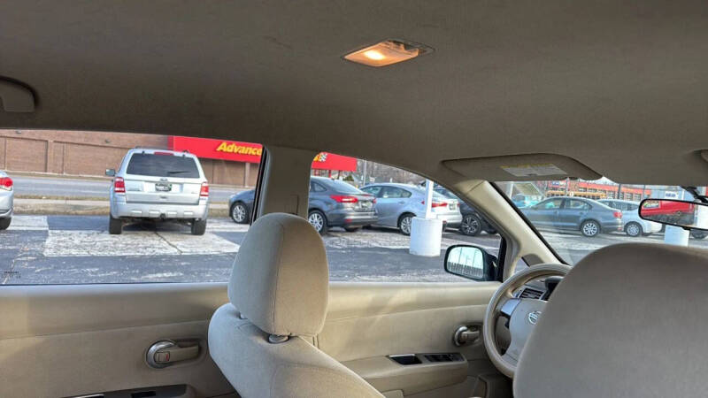 2007 Nissan Versa 1.8 S