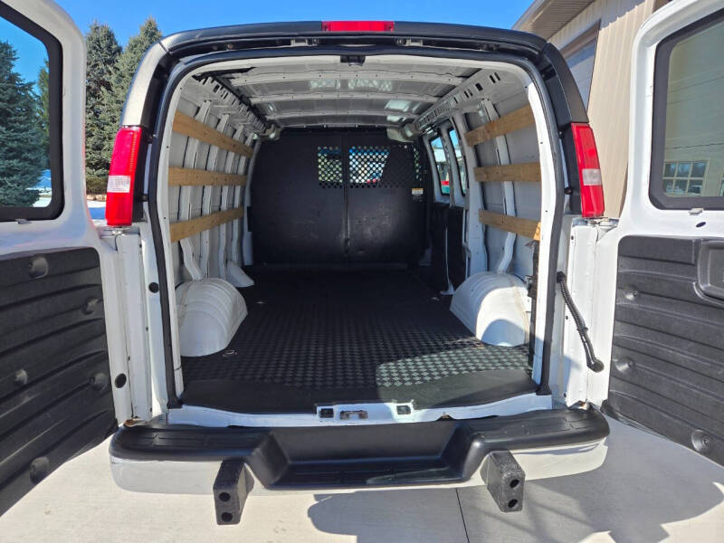 2021 GMC Savana 2500