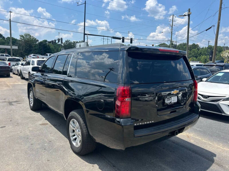 2019 Chevrolet Suburban LT