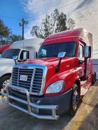 2017 Freightliner Cascadia for sale in La Crescenta, CA