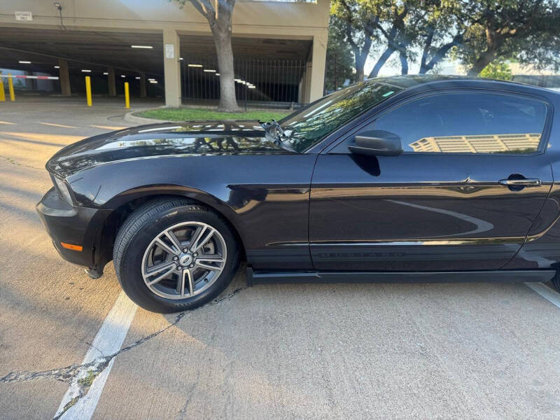 2012 Ford Mustang V6 Premium