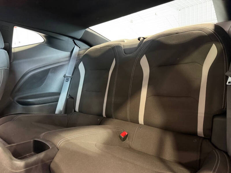 2019 Chevrolet Camaro LS