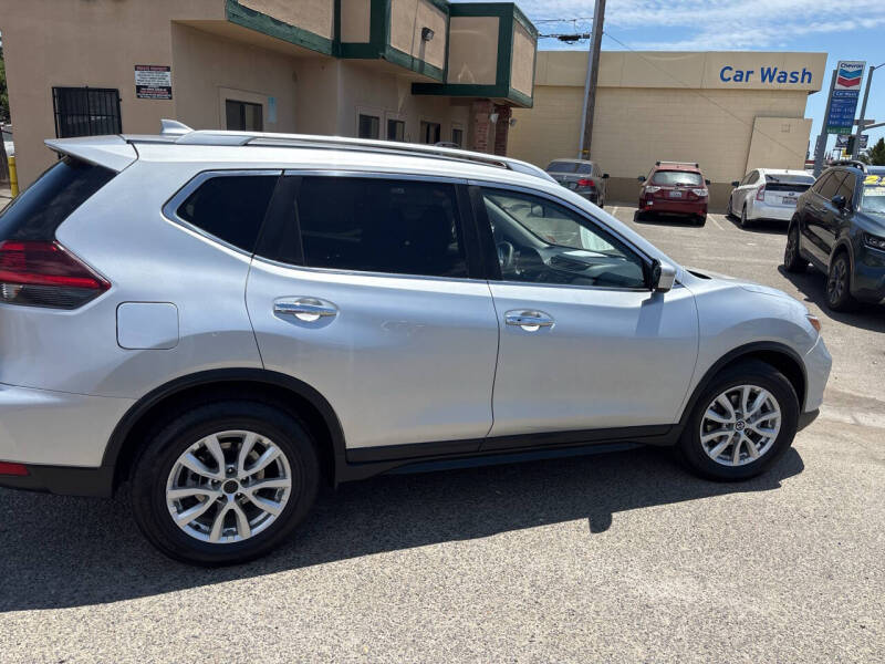 2019 Nissan Rogue SV
