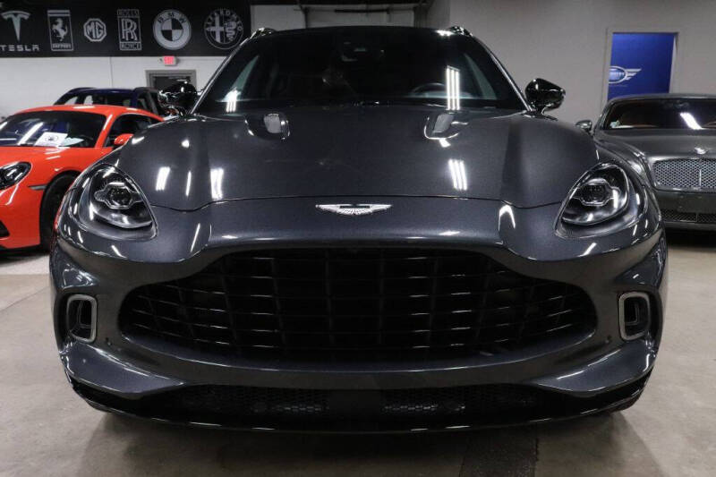 2021 Aston Martin DBX