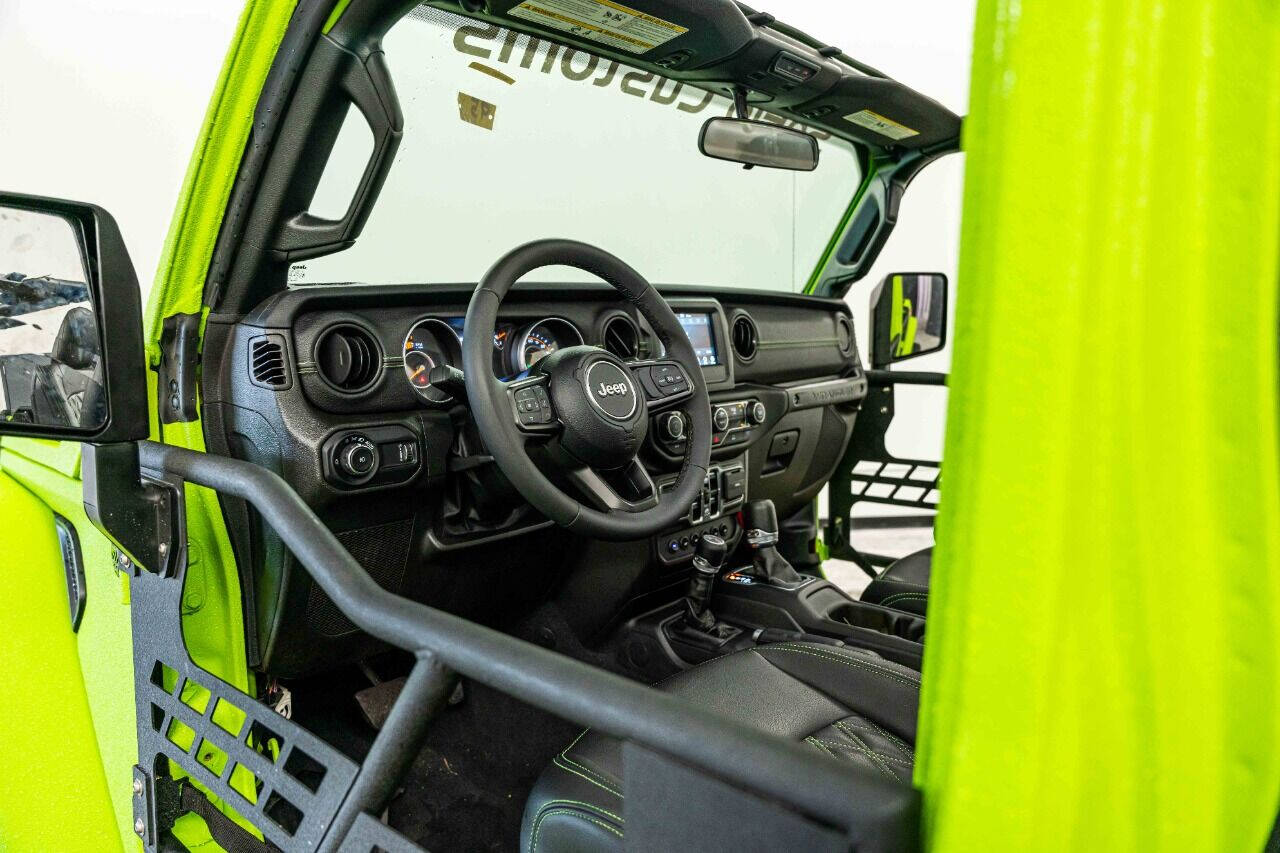 2023 JEEP Wrangler SUV / Crossover - $59,999