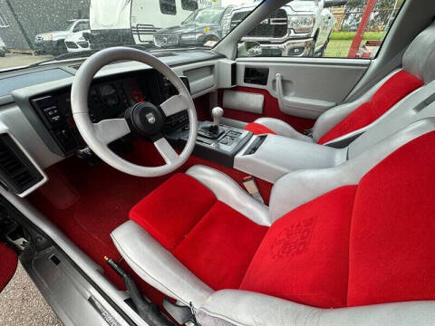 1984 Pontiac Fiero SE