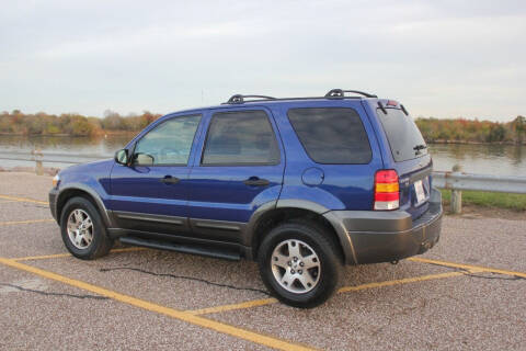 2005 Ford Escape for sale at Majestic AutoGroup in Port Arthur TX