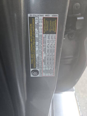 2017 Nissan Titan XD SV