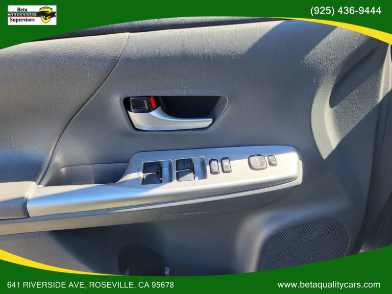 2012 Toyota Prius v Three