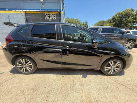 2017 Honda Fit EX