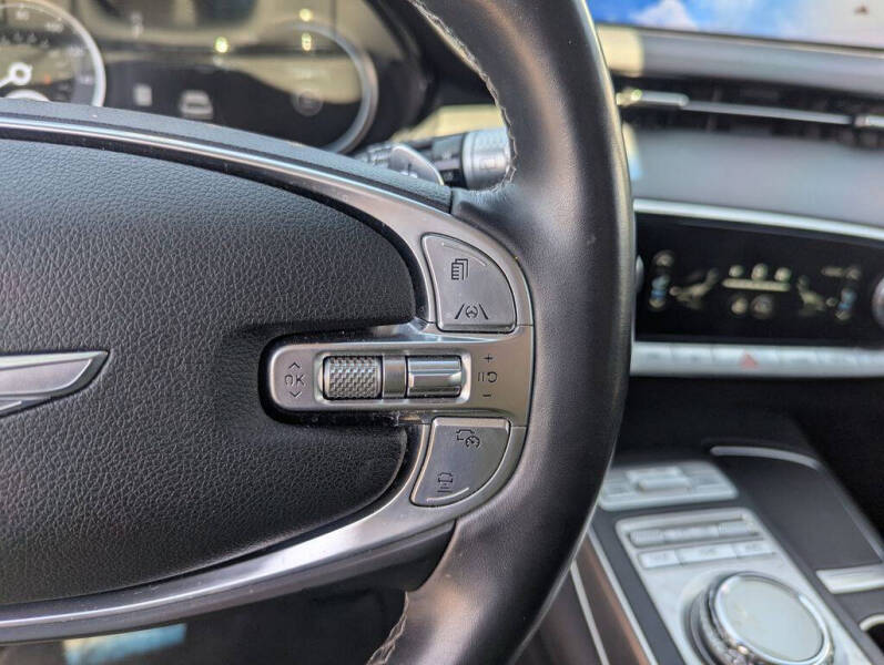 2023 Genesis GV70 2.5T Standard