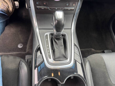 2017 Ford Edge Sport