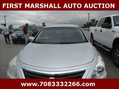 2015 Nissan Altima for sale at First Marshall Auto Auction in Harvey IL