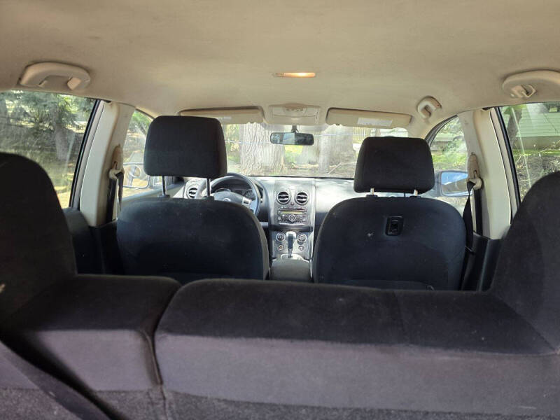 2011 Nissan Rogue S