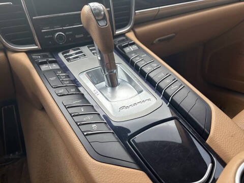 2012 Porsche Panamera S Hybrid