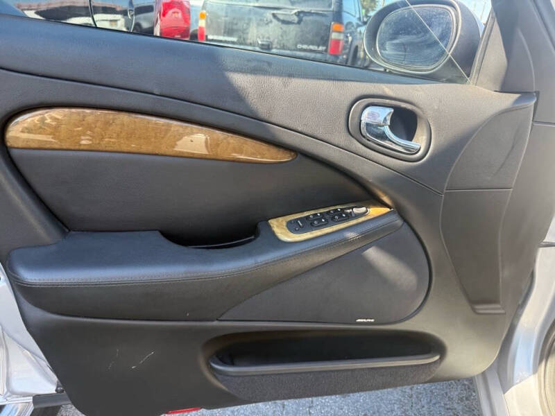 2003 Jaguar S-Type R