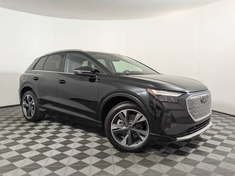 2022 Audi Q4 e-tron quattro Premium Plus 50