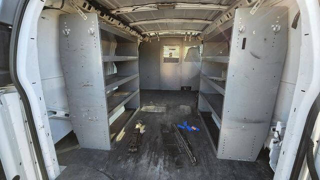 2004 GMC Savana 2500