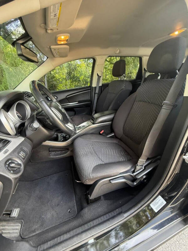 2015 Dodge Journey American Value Package