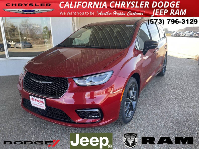 2026 Chrysler Pacifica Select