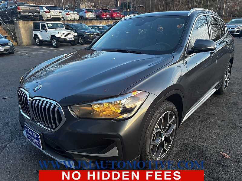 2021 BMW X1 28i's photo