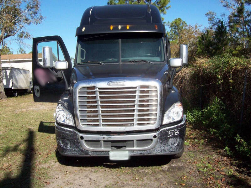2014 Freightliner Cascadia