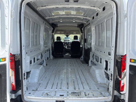 2024 Ford Transit 250