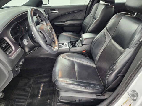 2017 Dodge Charger SXT