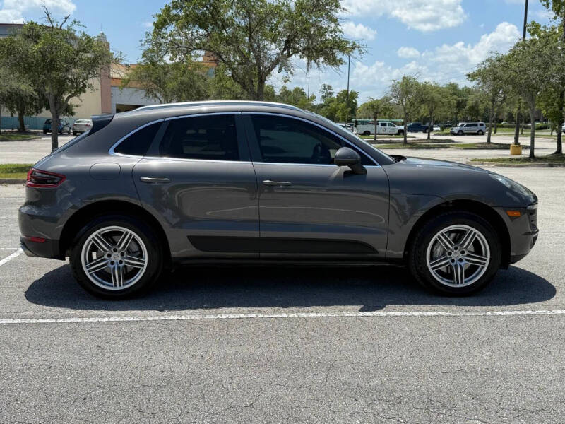 2016 Porsche Macan S