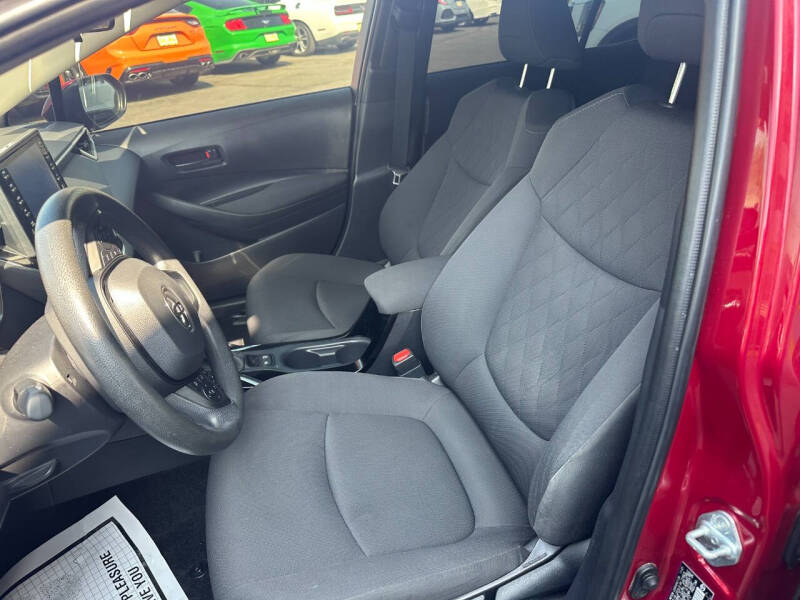 2022 Toyota Corolla LE