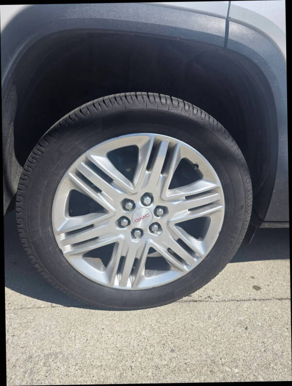 2019 GMC Acadia SLT-1