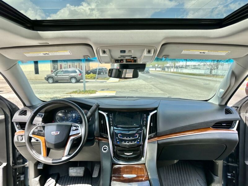 2019 Cadillac Escalade  - $40,995