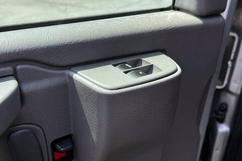 2016 Chevrolet Express LS 3500