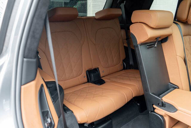 2023 BMW X7 55