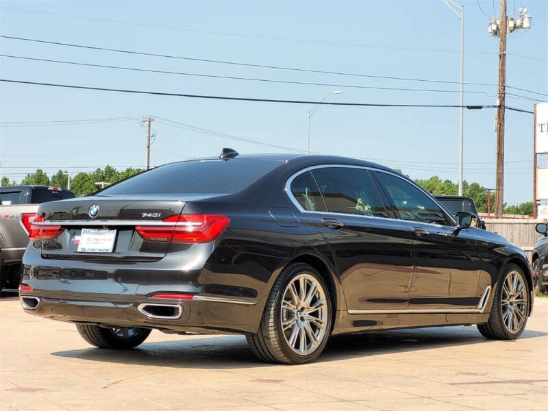 2016 BMW 7 Series 740i