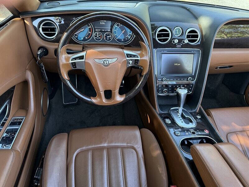 2015 Bentley Continental 25