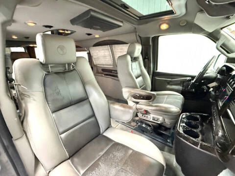 2016 GMC Savana 2500