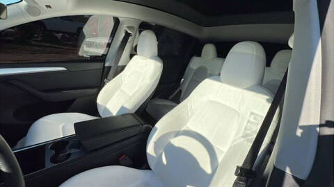 2025 Tesla Model Y Long Range