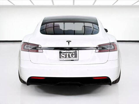 2022 Tesla Model S