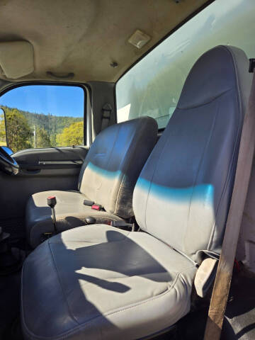 2006 Ford F-650
