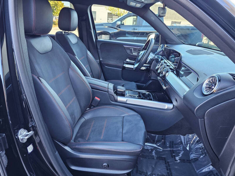 2023 Mercedes-Benz GLB GLB 250