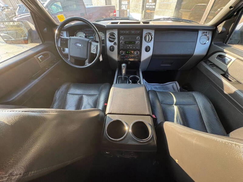 2012 Ford Expedition Limited