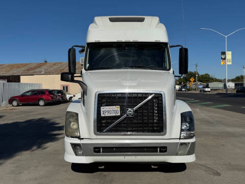 2014 Volvo VNL