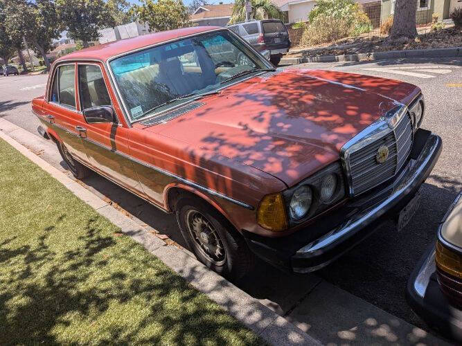 1980 Mercedes-Benz 300-Class
