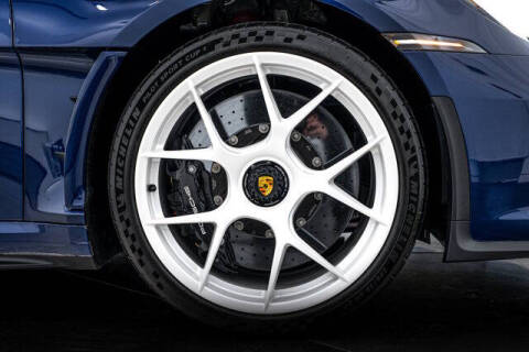 2024 Porsche 911 S/T