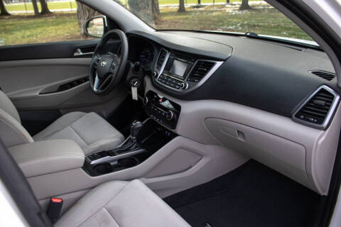 2018 Hyundai Tucson SE