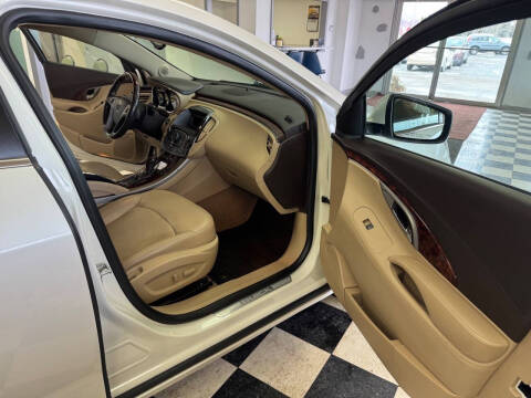 2012 Buick LaCrosse Premium 2