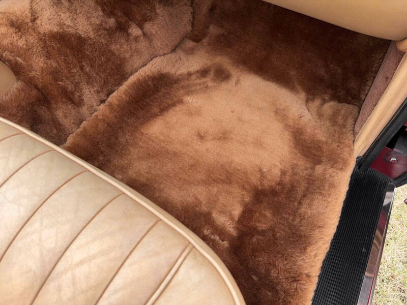 1985 Rolls-Royce Corniche